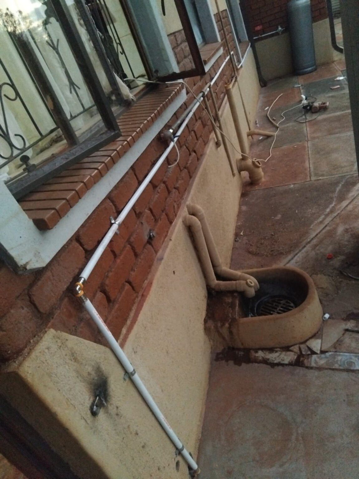 Exterior LPG pipe route by Smart 1 Gas Connect
